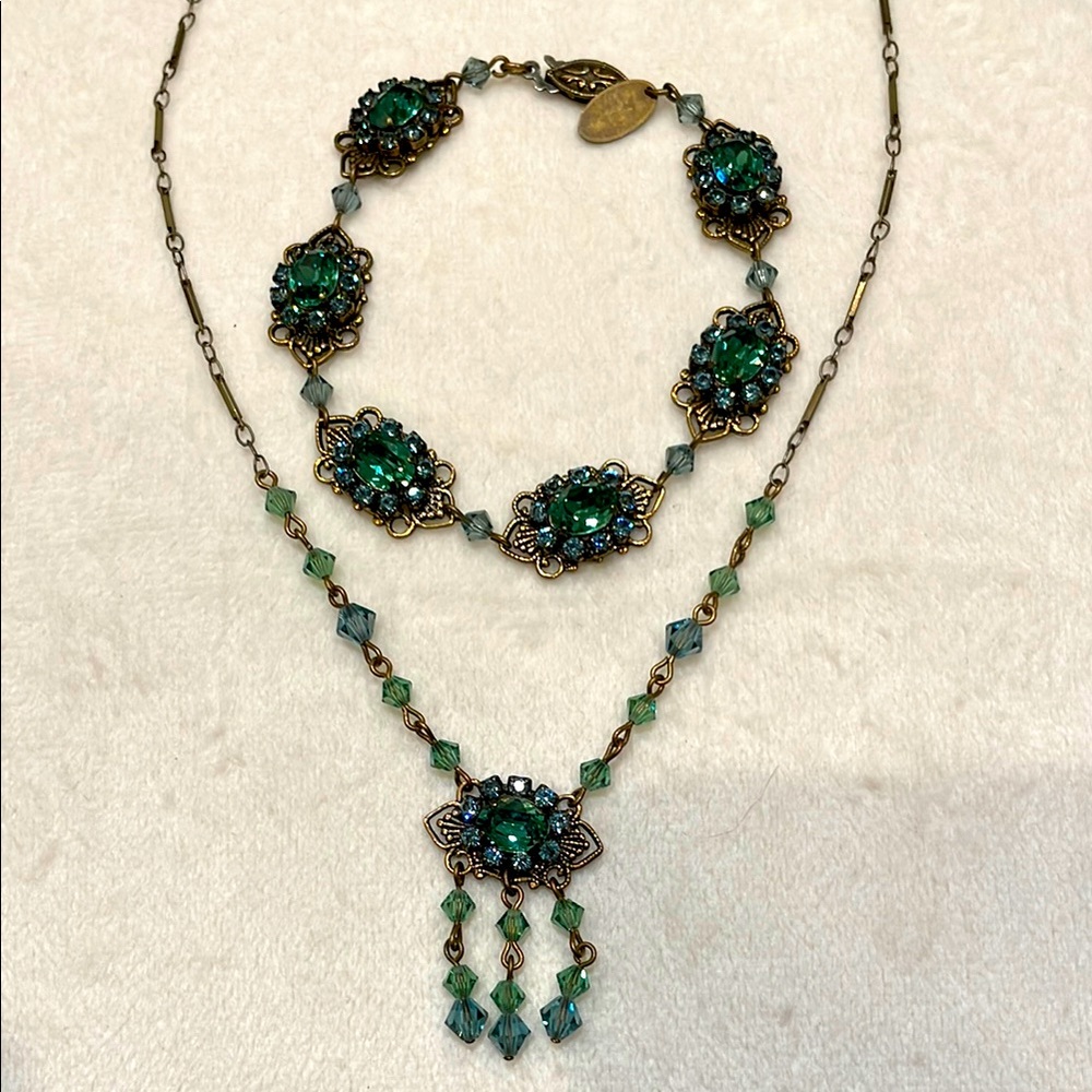 Vintage Liz Paiacios Necklace and Bracelet Set